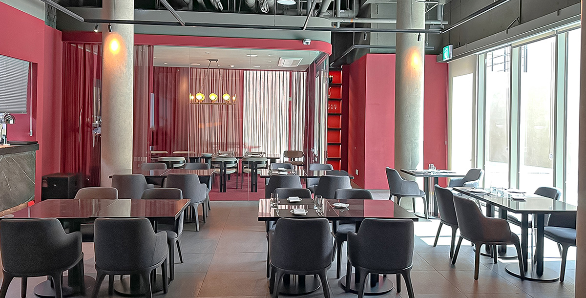 restaurant